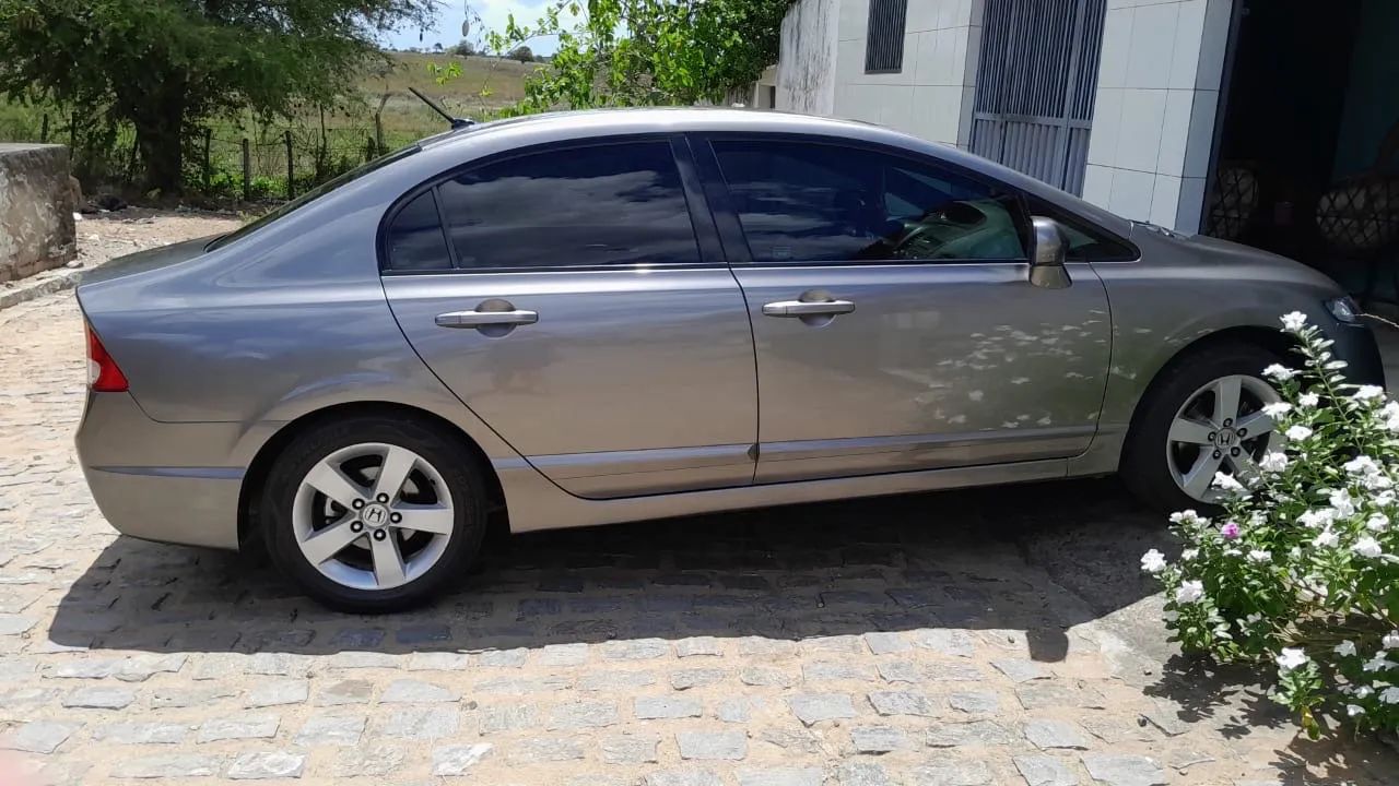 Honda Civic 1.8 LXS 16V FLEX 4P MANUAL 2007