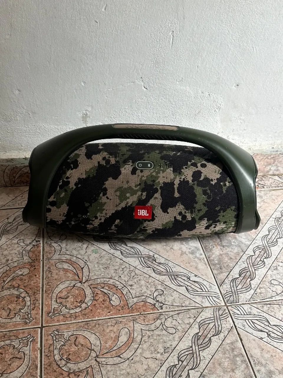 Jbl bombox 2