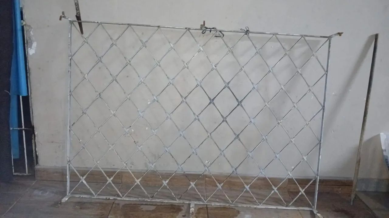 Grade  - Foto 3