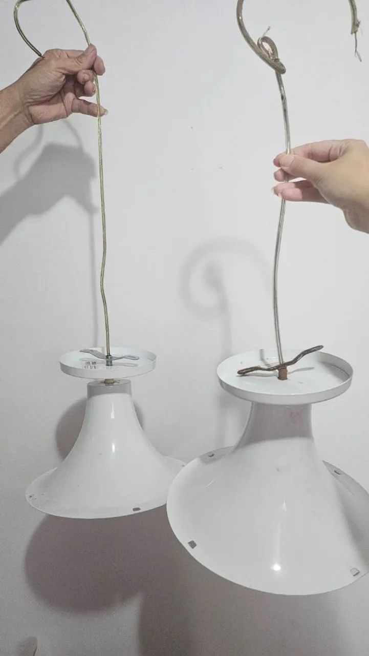 Par de luminárias de teto 