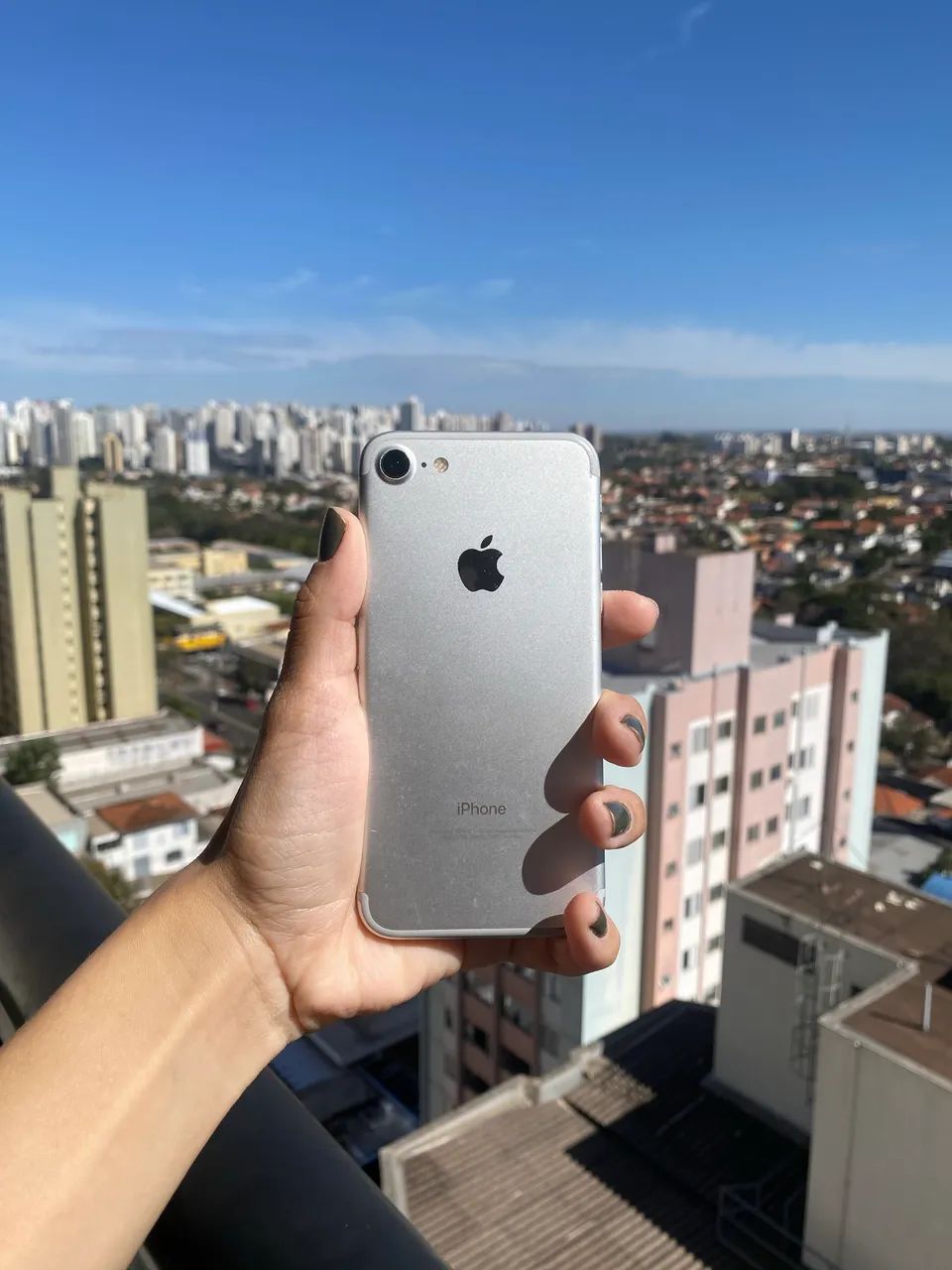 IPHONE 7