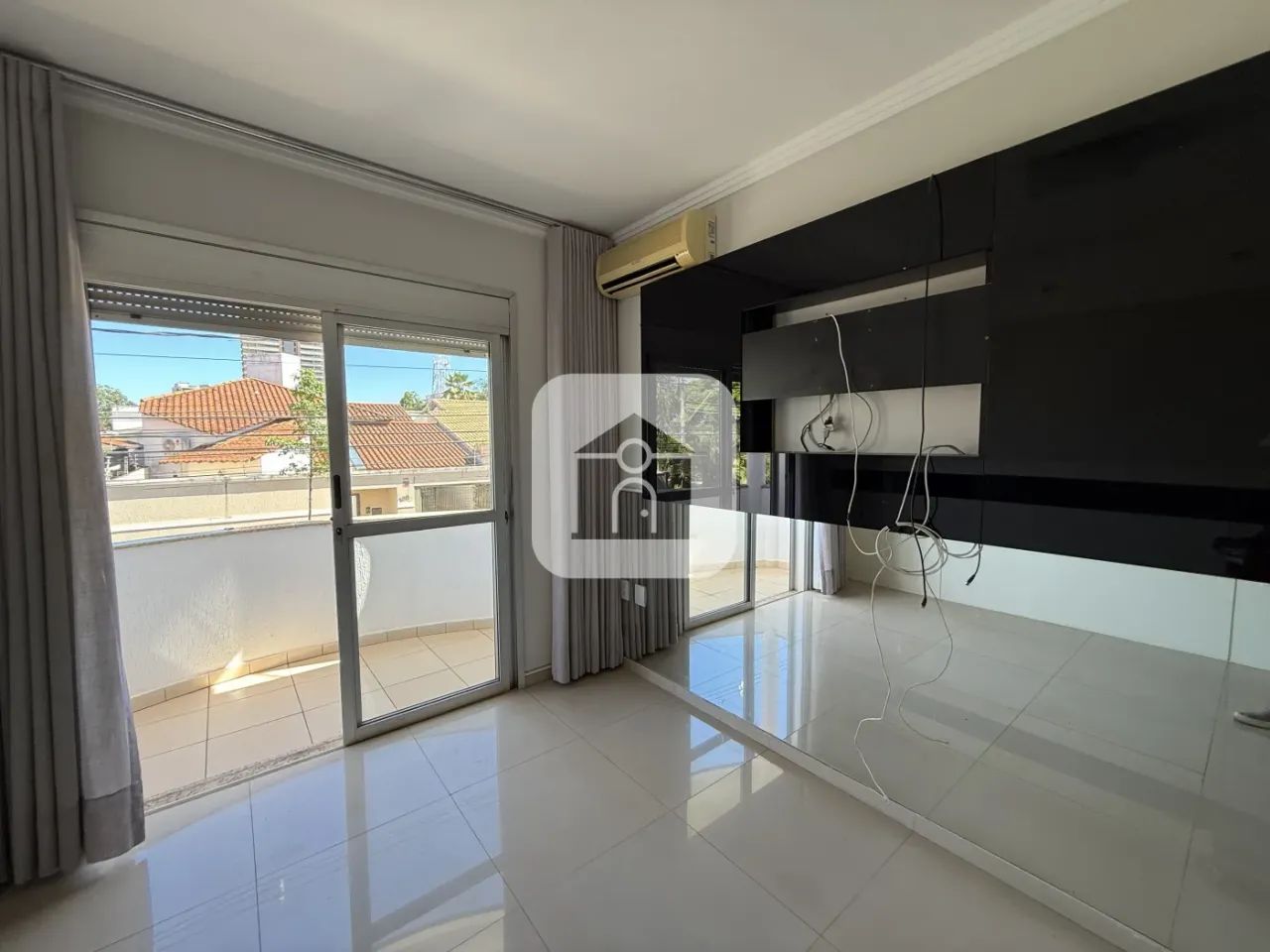 Casa comercial para locação no bairro Morada da Colina