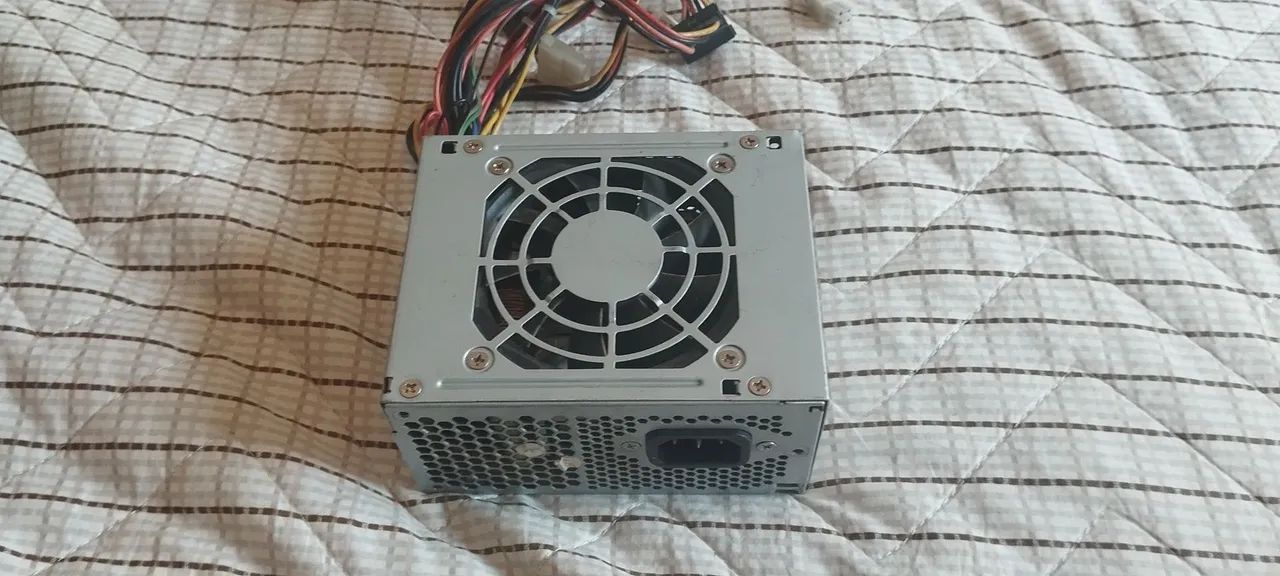 Fonte miniATX Delta eletronics  - Foto 4