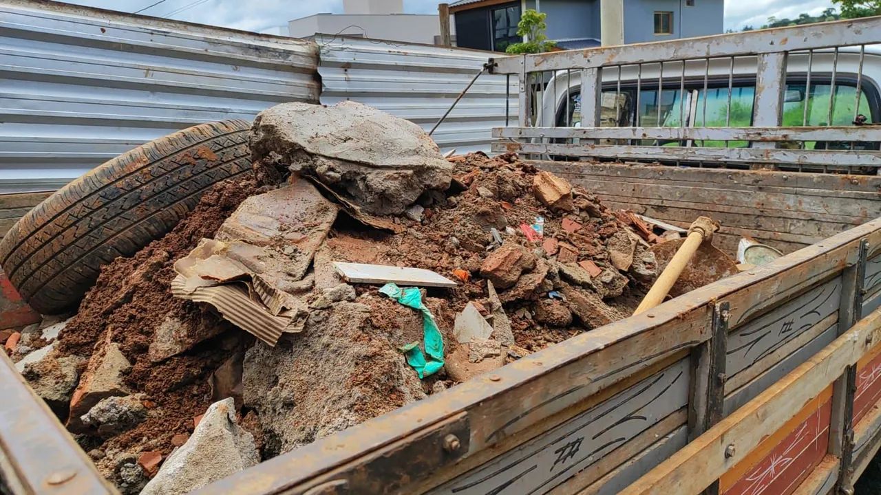 Pequenos fretes e retirada de entulho . - Foto 4