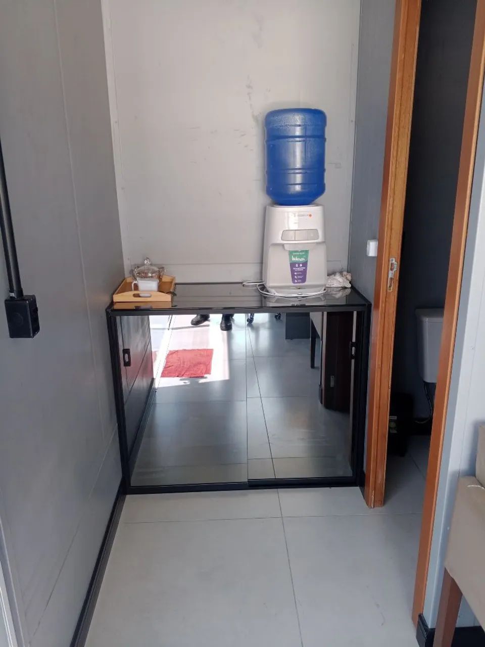 Escritório container 6 metros com lavabo.  - Foto 6