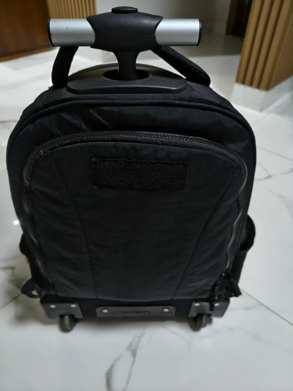 Mochila de rodinhas em ótimo estado  - Foto 4