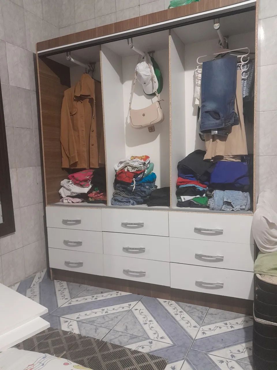 Guarda roupa 3 portas  - Foto 3