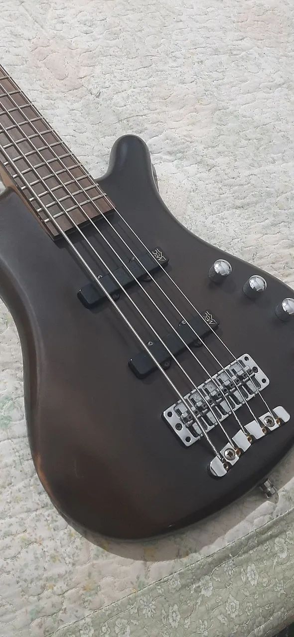 Baixo warwick corvette 5 cordas