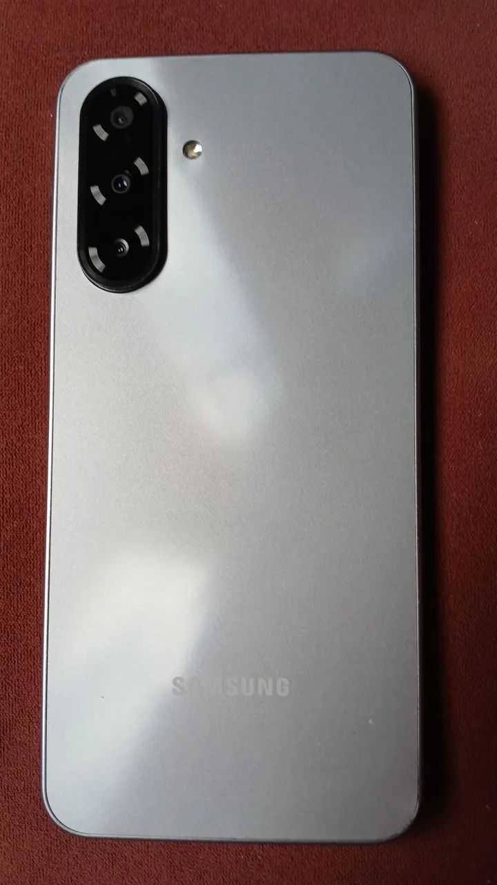 Samsung Galaxy A17 128 GB - Foto 2