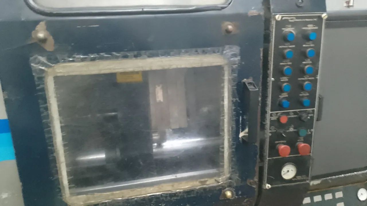 MG TPO 100/200 - Máquina Injetora de plastico - Foto 4