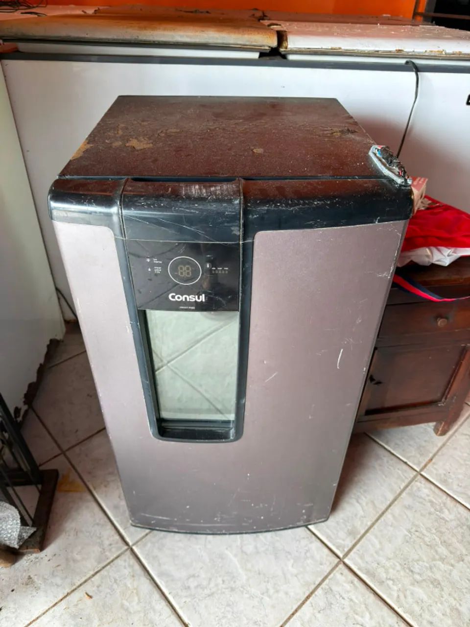 Cervejeira Consul Titanium 82L