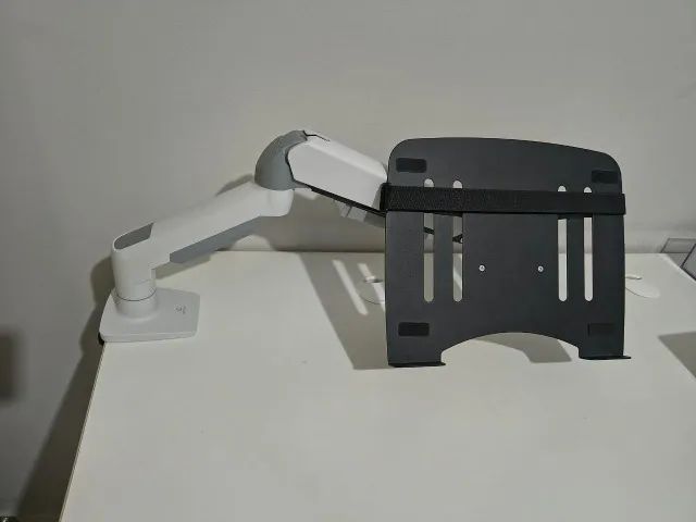 Suporte para notebook com braço articulado - Foto 3
