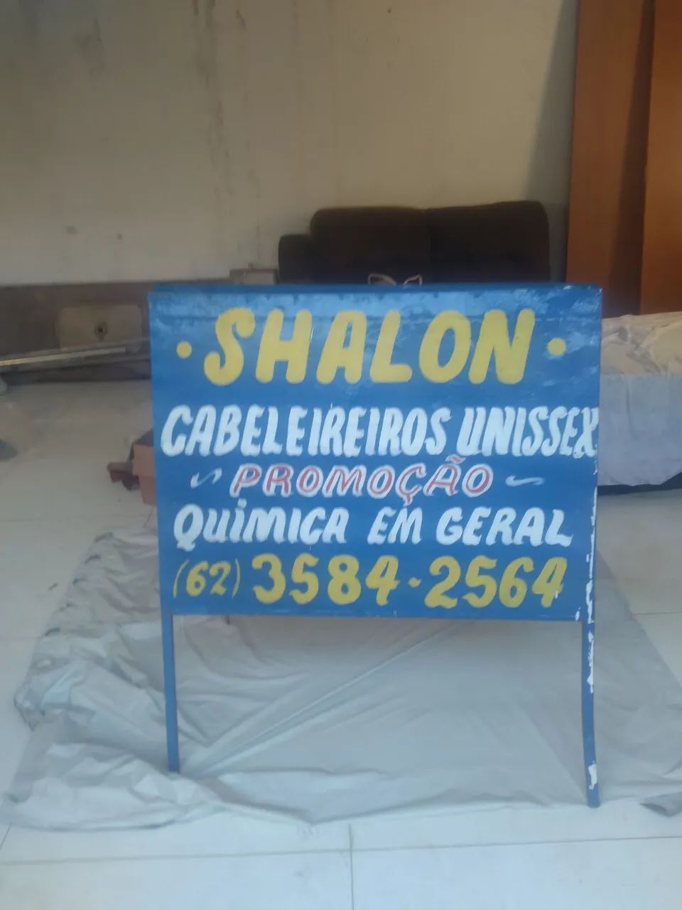 Estou vendendo essa placa, não sou letreiro. 