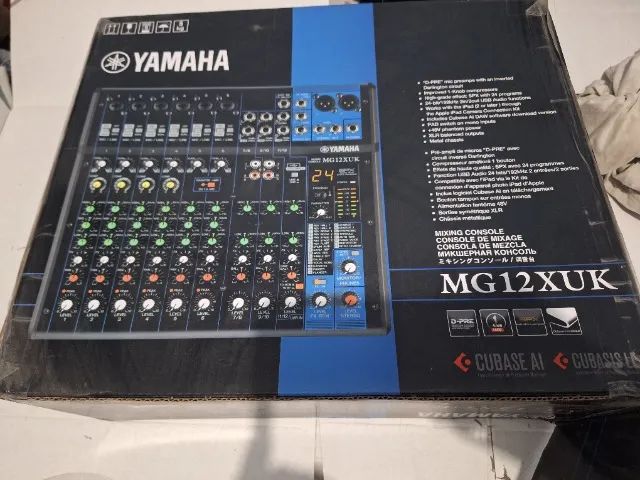 Mesa de Som Yamaha MG12XUK - 12 Canais com Efeitos e USB - Foto 2