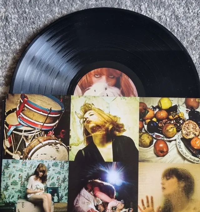 Disco de Vinil Florence + the Machine - Lungs (LP EUA 2010, capa dupla) - Foto 3