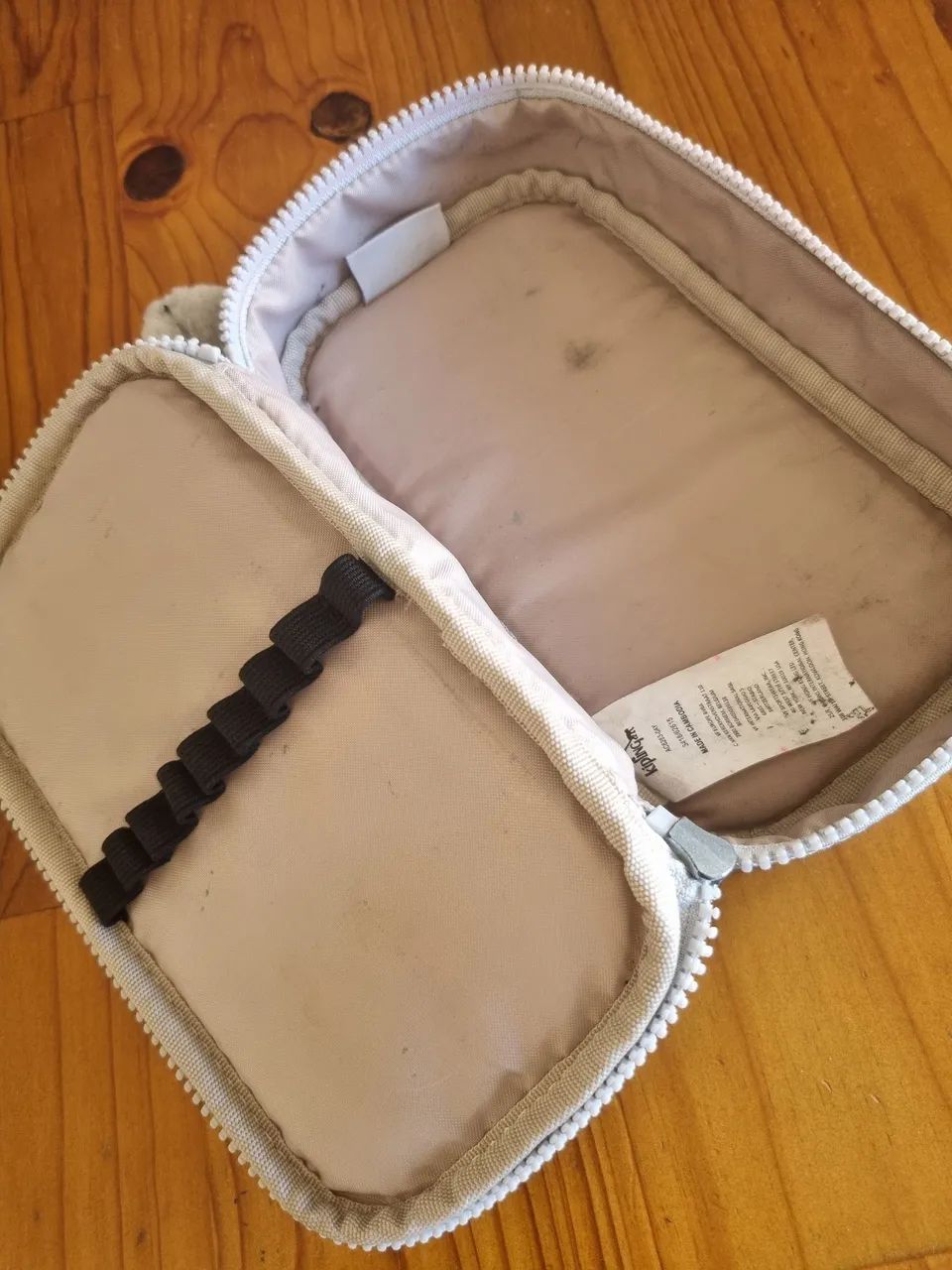 Vendo estojo Kipling prata original - Foto 5