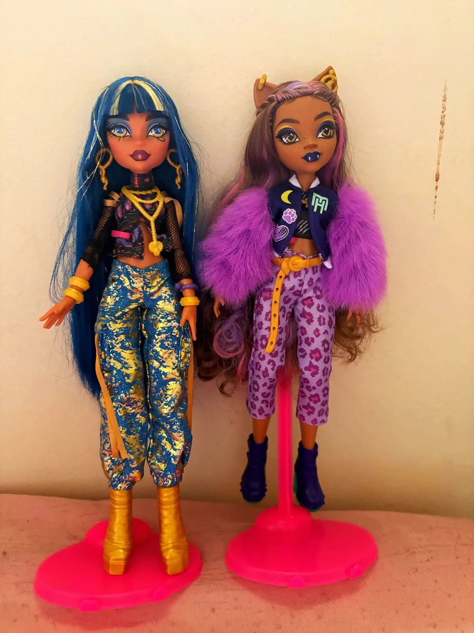 Clawdeen Wolf e Cléo de Nile- Monster High 