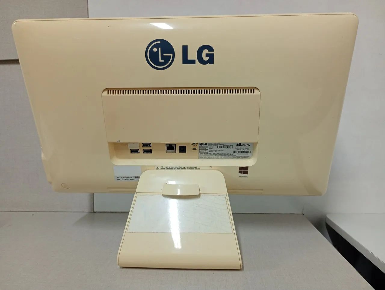Computador ALL in one LG 22v240 - Foto 2