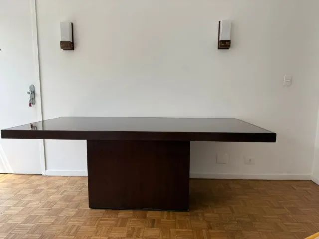 Mesa de madeira de 8 lugares - Foto 2