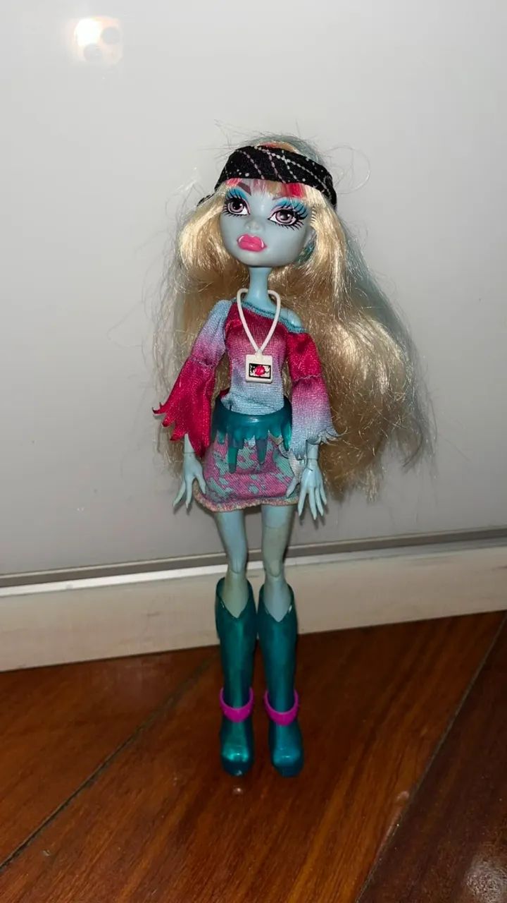 Bonecas originais Monster High G1 da coleção Music Festival (Abbey, Clowdeen e Vênus) - Foto 2