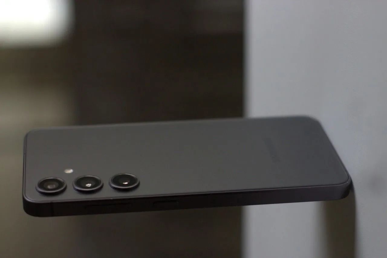 Samsung galaxy s24  - Foto 2