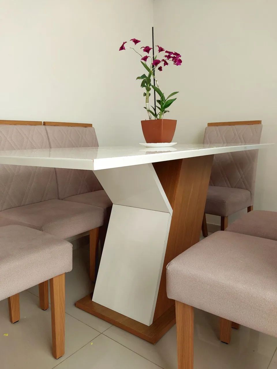 Conjunto de mesa com 6 cadeiras  - Foto 3