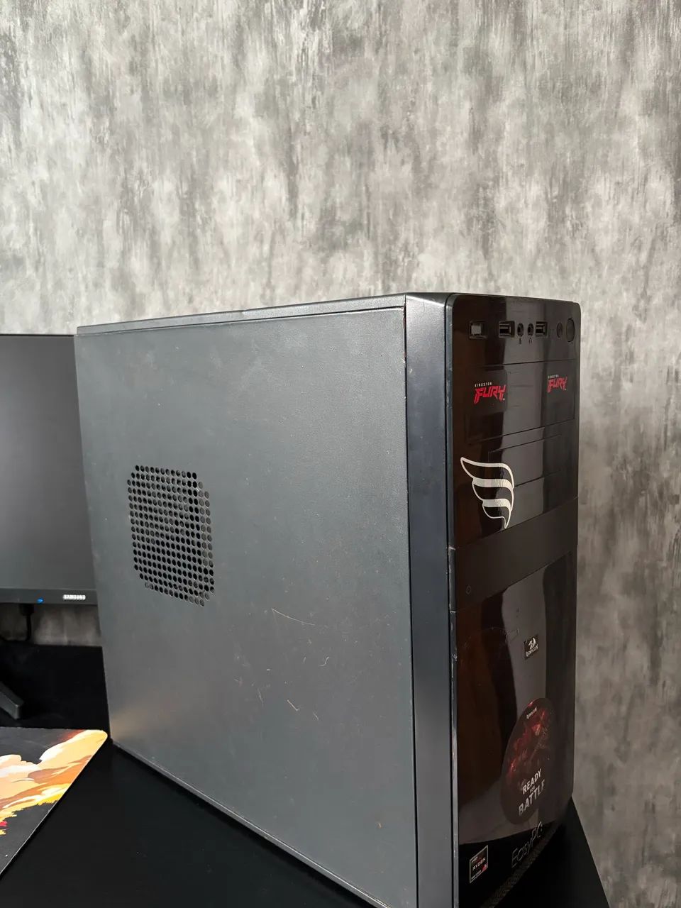 Gabinete PC ATX usado - funcionando perfeitamente - USB frontal