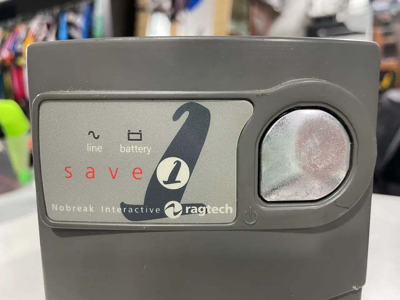 NoBreak Save SV1 600VA Net/BS-TI Grafite Ragtech nao liga c defeito - Foto 3