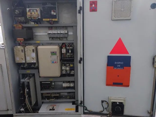 TORNO CNC ROMI CENTUR 30D - Foto 3