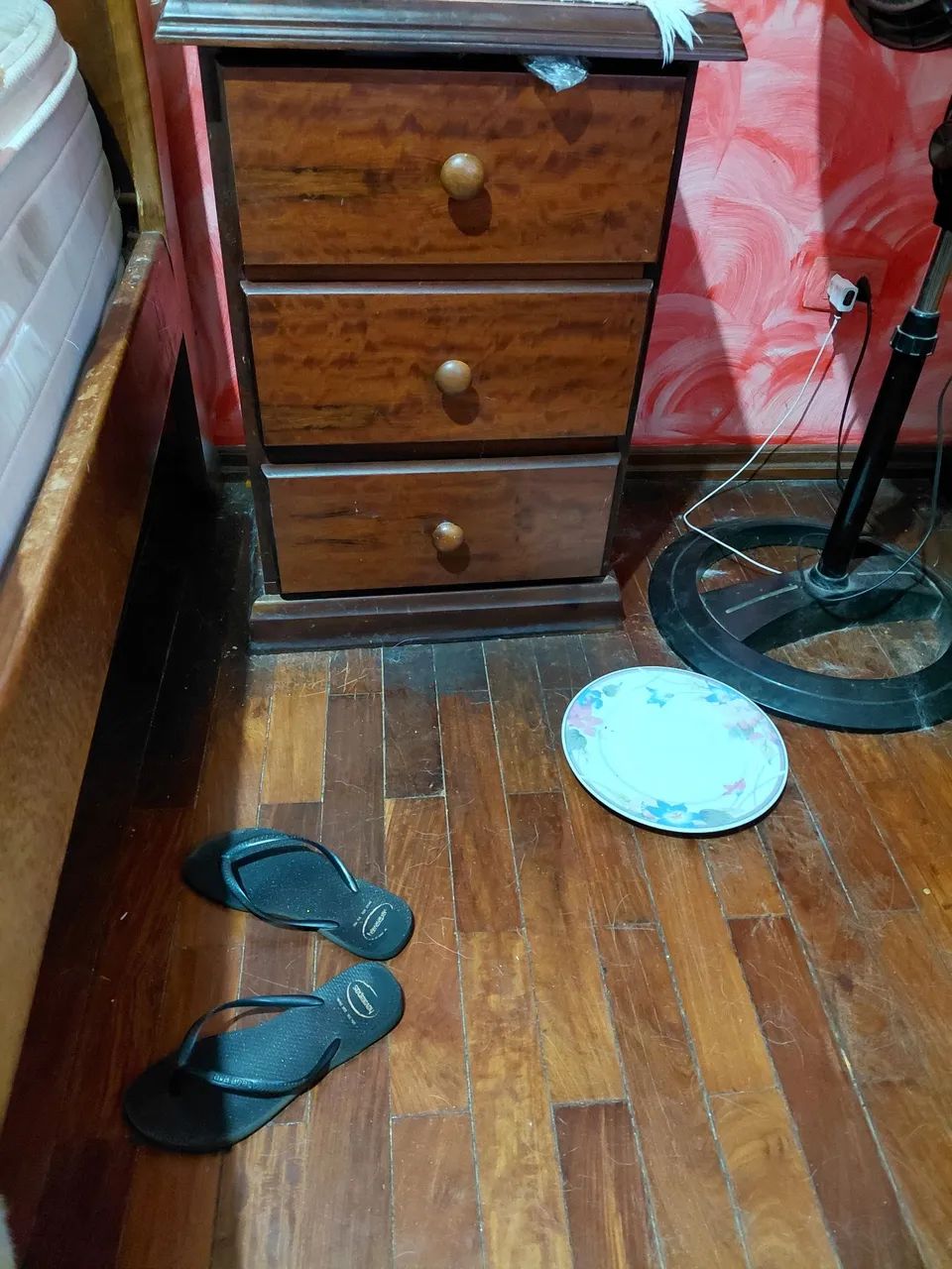 Cômoda e criado mudo - Foto 2