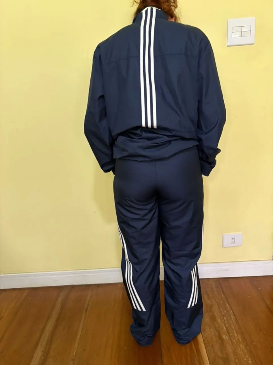 Conjunto Adidas TAM P  - Foto 2