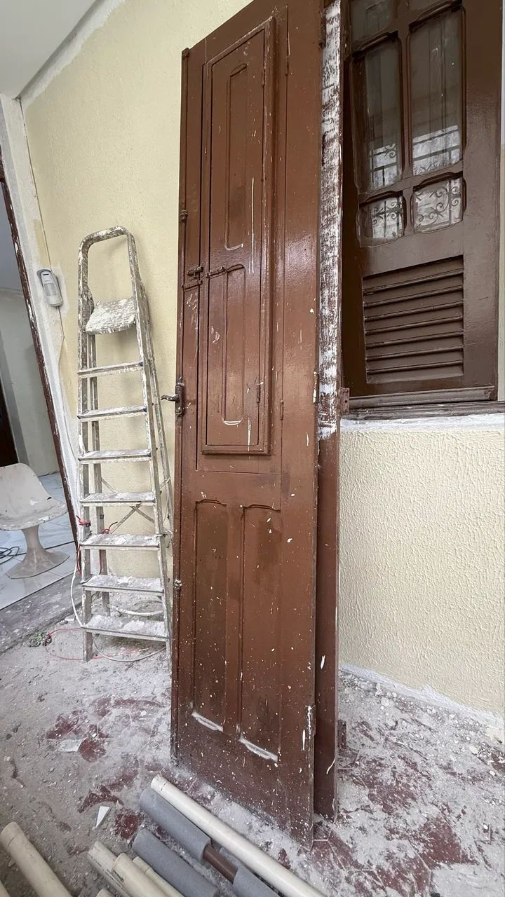 Portas em madeira maciça estilo rústico antiga480021687965460485