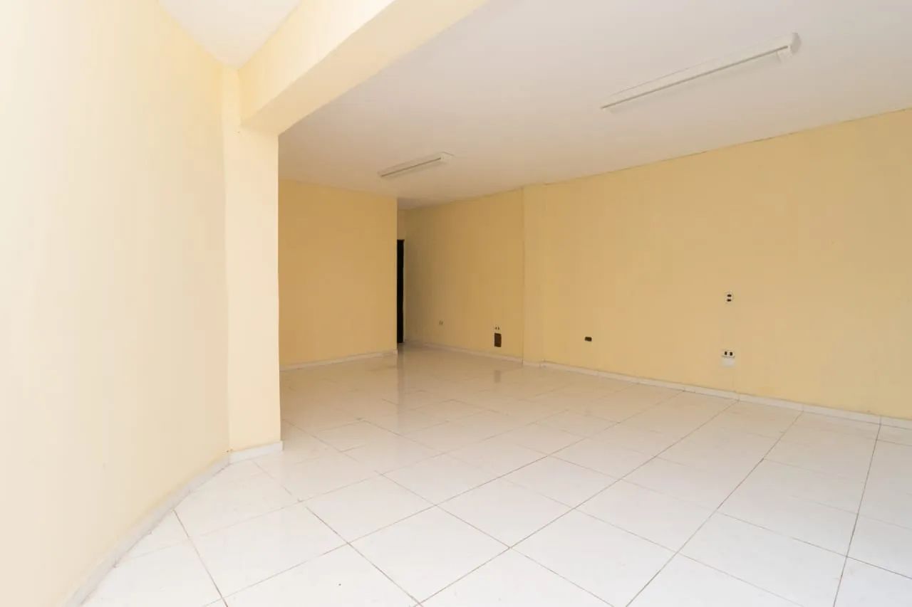 Casa comercial na Rua Nelson Bersamim, 130 - 1  300 m² - Foto 4