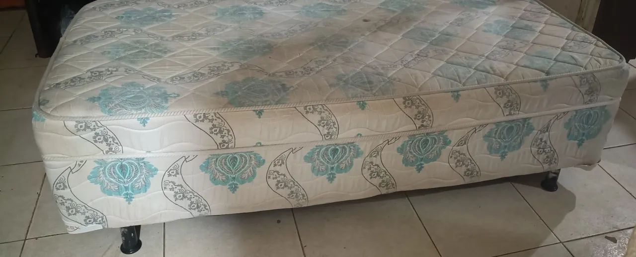 Cama de solteiro (entrega Grátis)