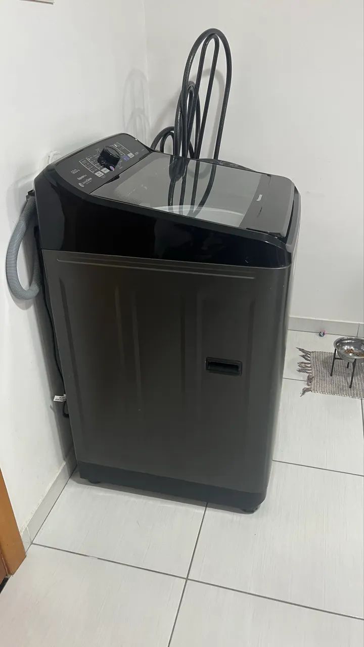 Lava roupas 12kg Panasonic preta 