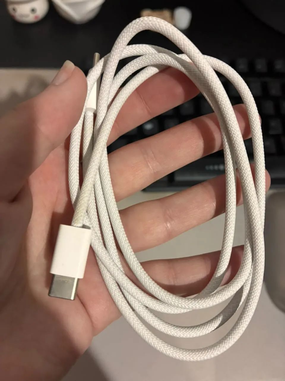 Cabo Apple Original USB-C 1m Trançado iPhone 15 16 Pro - Foto 3