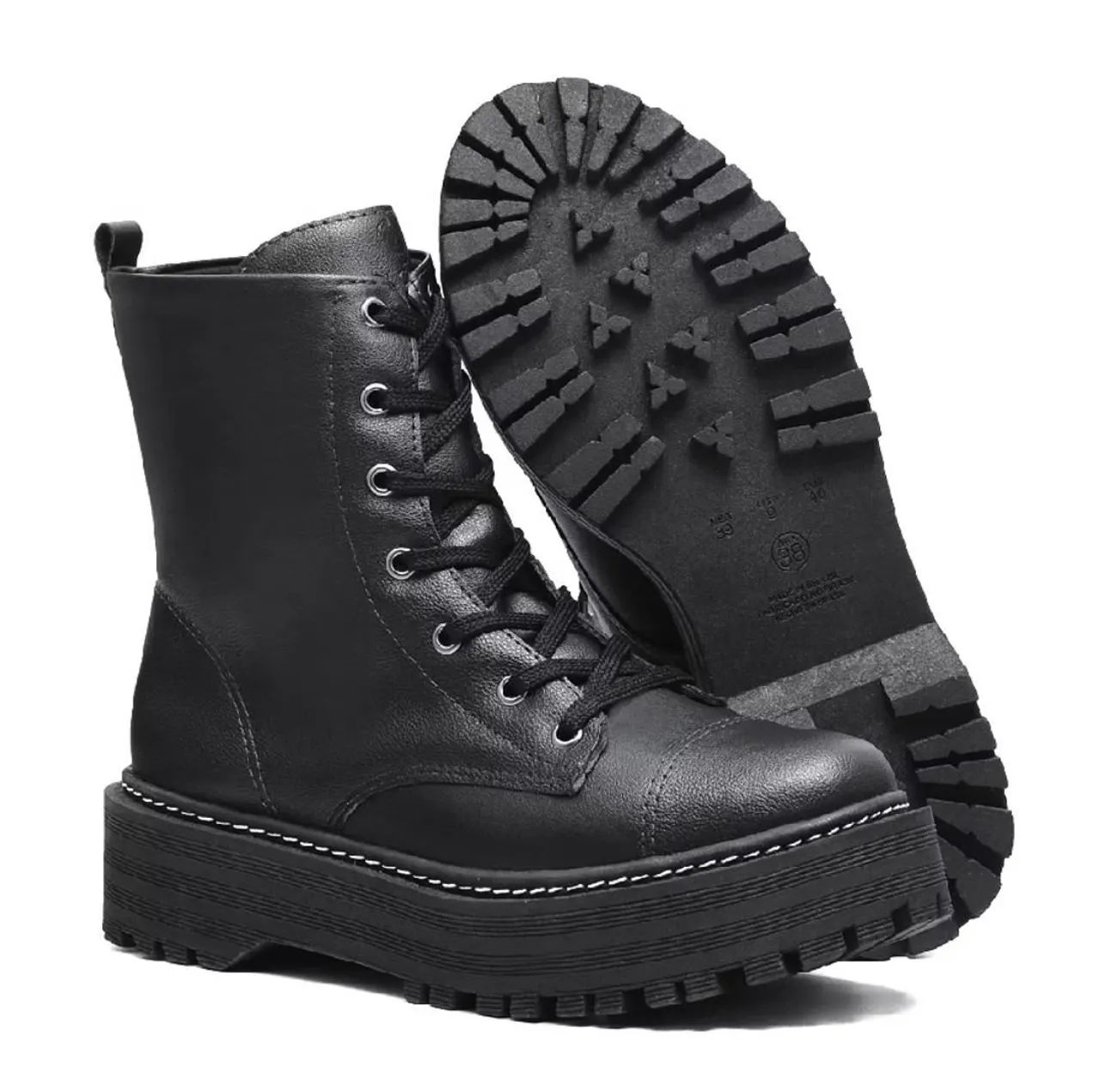 Coturno feminino 