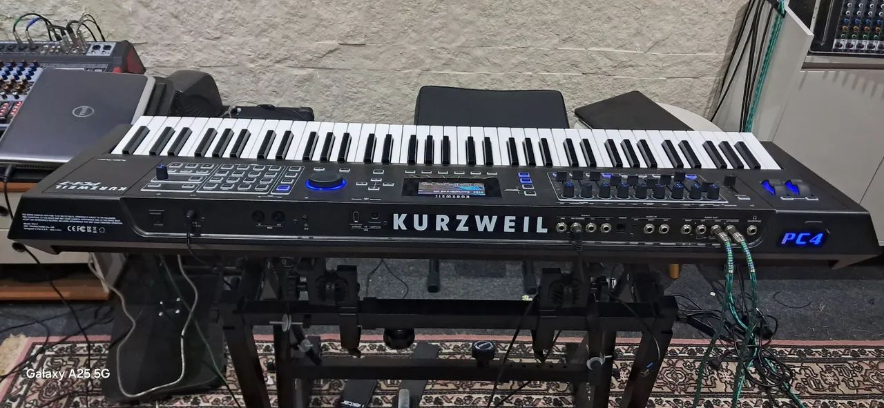 Kurzweil PC4 - 7 - Foto 2
