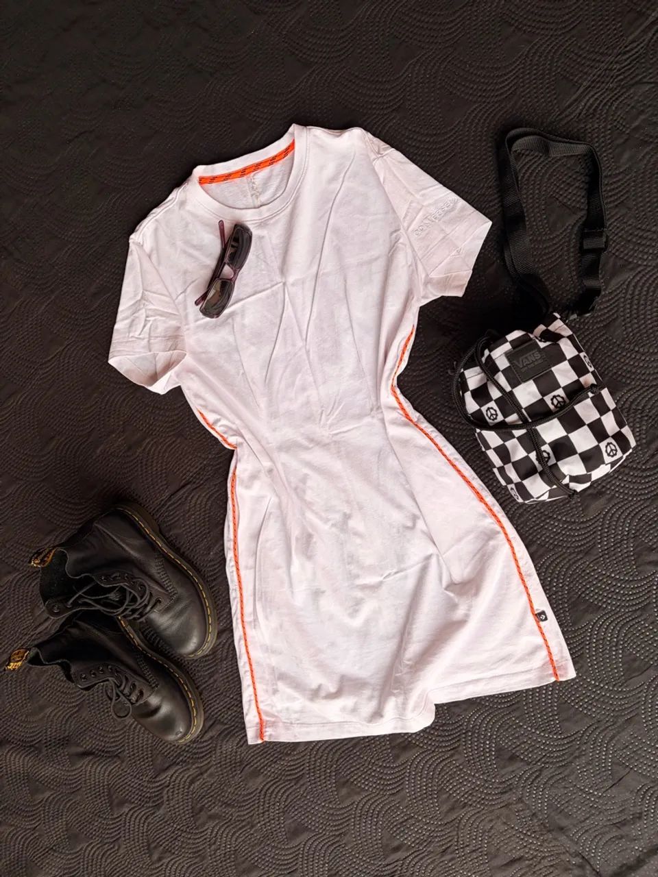 Vestido CONVERSE e Bag VANS