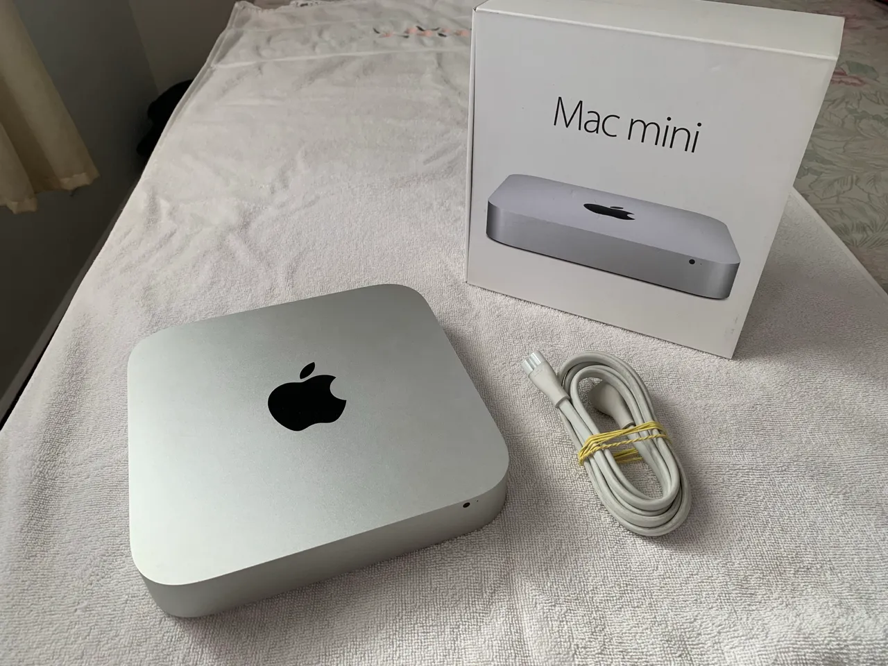 Apple Mac Mini Late 2014 Com Teclado Apple Magic Keyboard