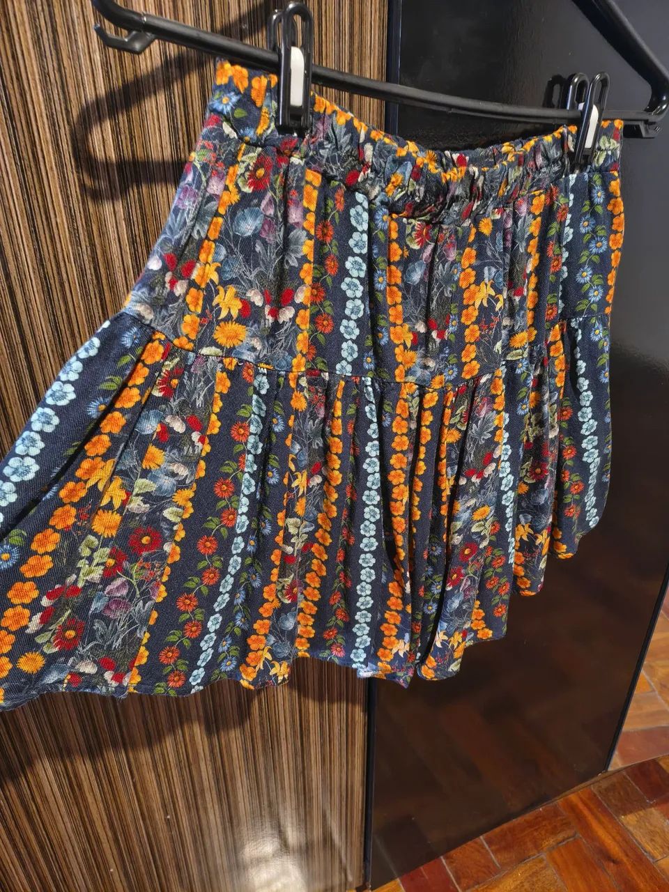 Saia-shorts curta colorida P - Foto 5