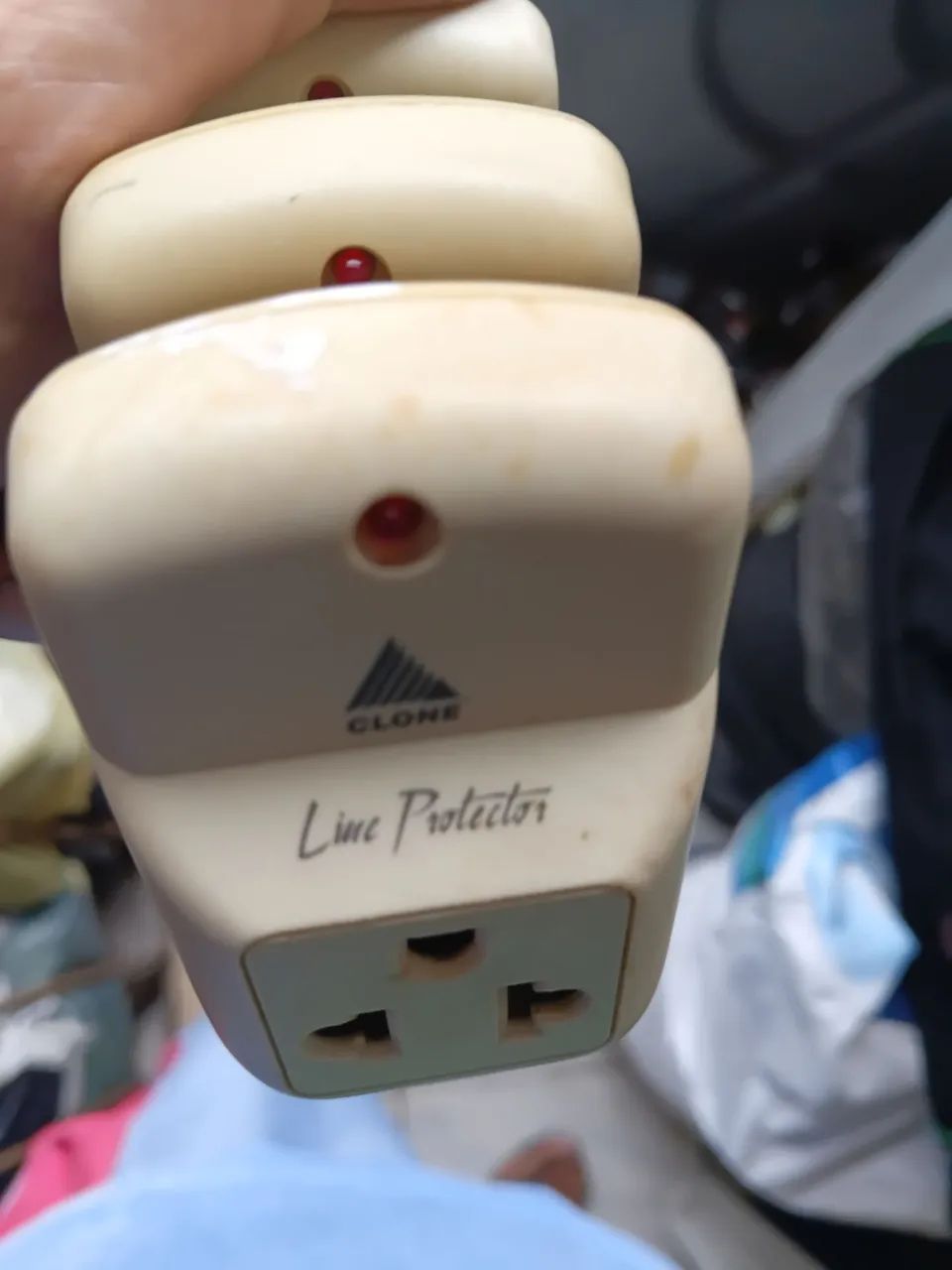 Tomada com porta fusível  - Foto 2