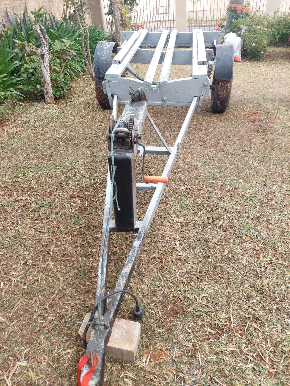 Vendo Carretinha Documentada + Bote + Motor 