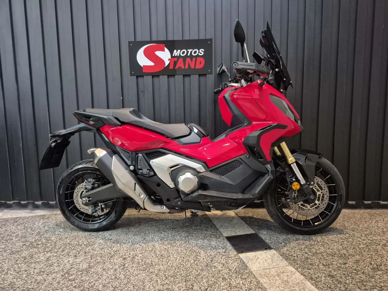 Honda X-ADV 700 cc 