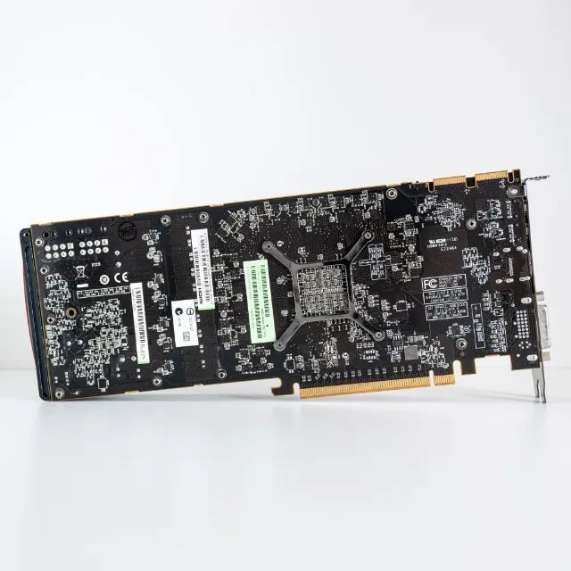Placa de Vídeo AMD Radeon Sapphire HD 7970 3GB GDDR5 2012 Funcionando - Foto 4
