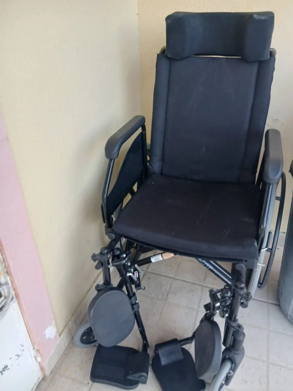 Cadeira de rodas - Foto 2