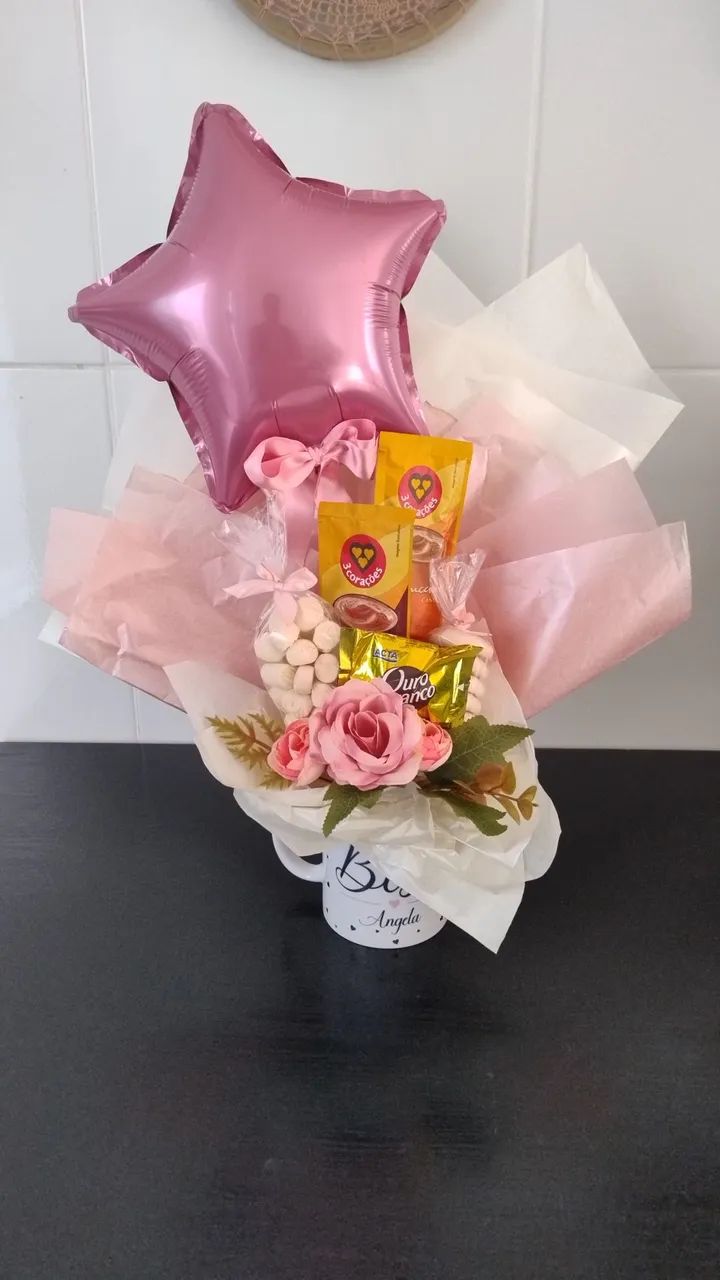 Buquê na caneca Café com Amor