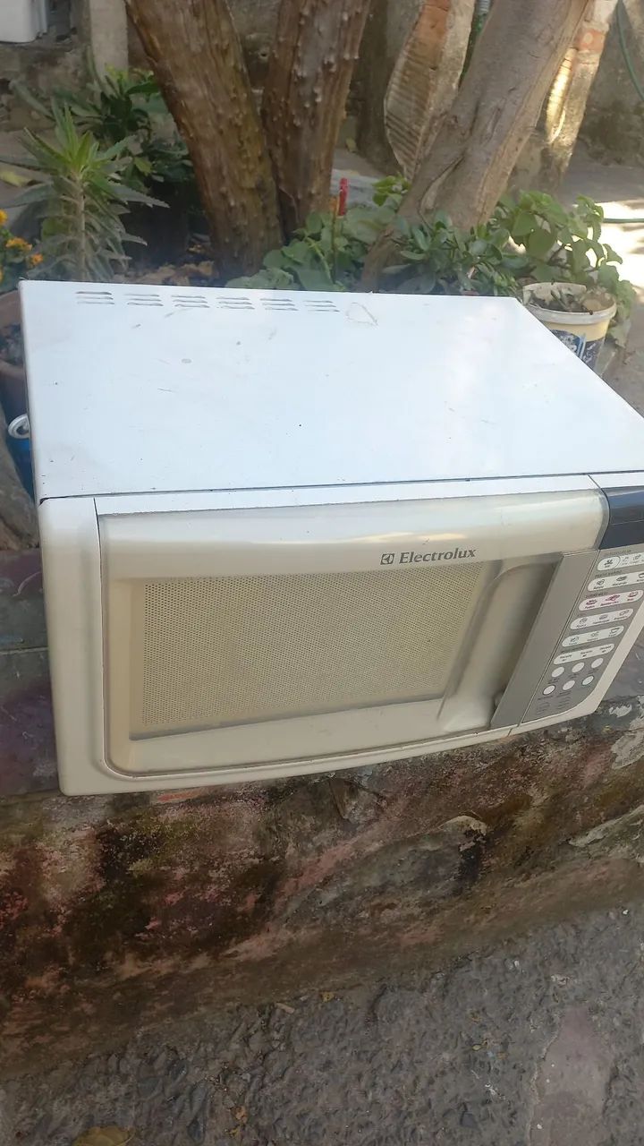 Micro-ondas Electrolux 23 l
