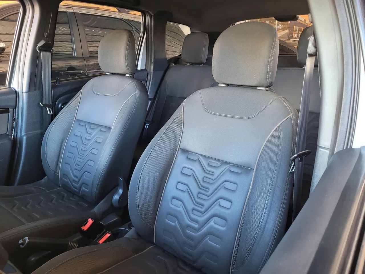 Renault Duster Dynamique 2.0 Hi-flex 16V Aut. 2017 - Foto 5