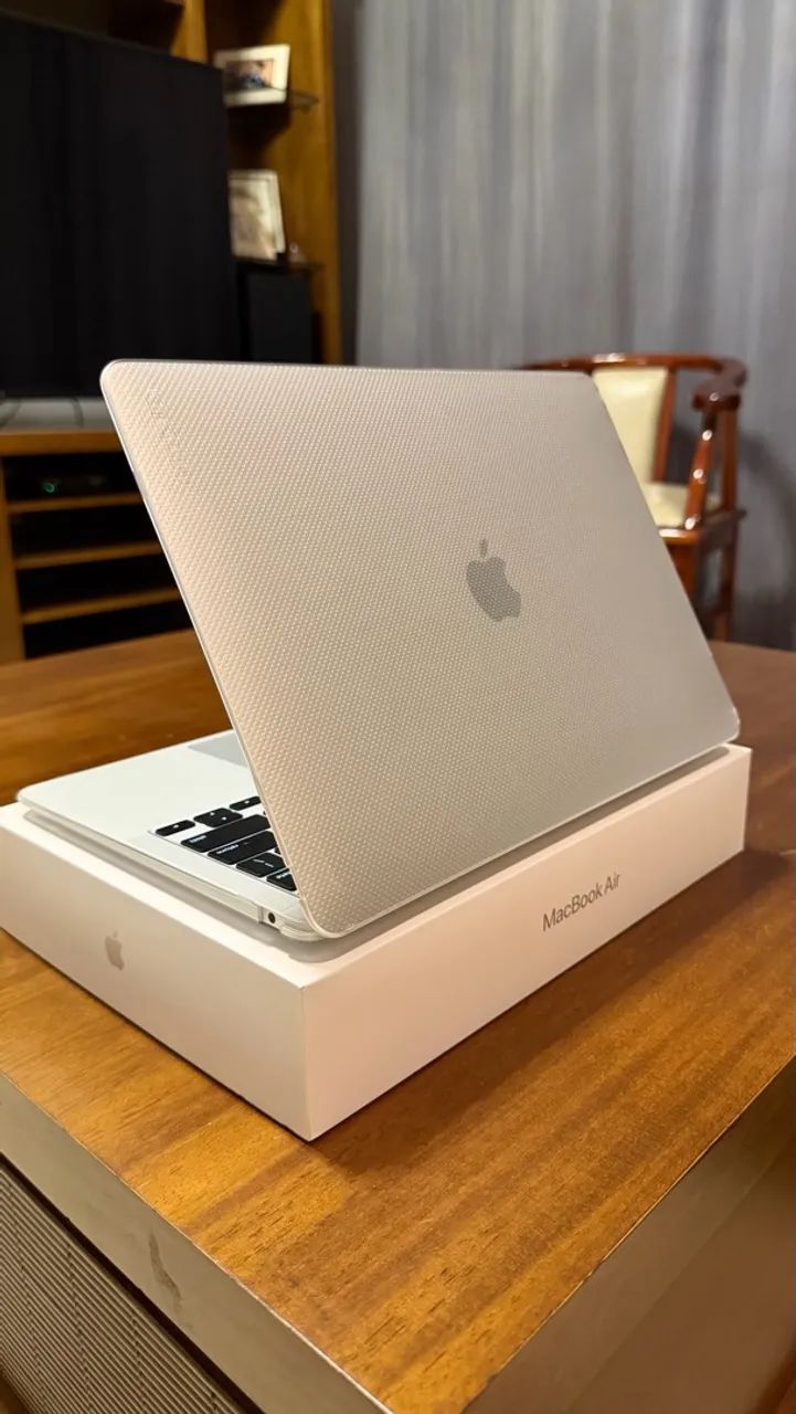 MacBook Air (M1) SSD 256GB 8GB RAM - Foto 2